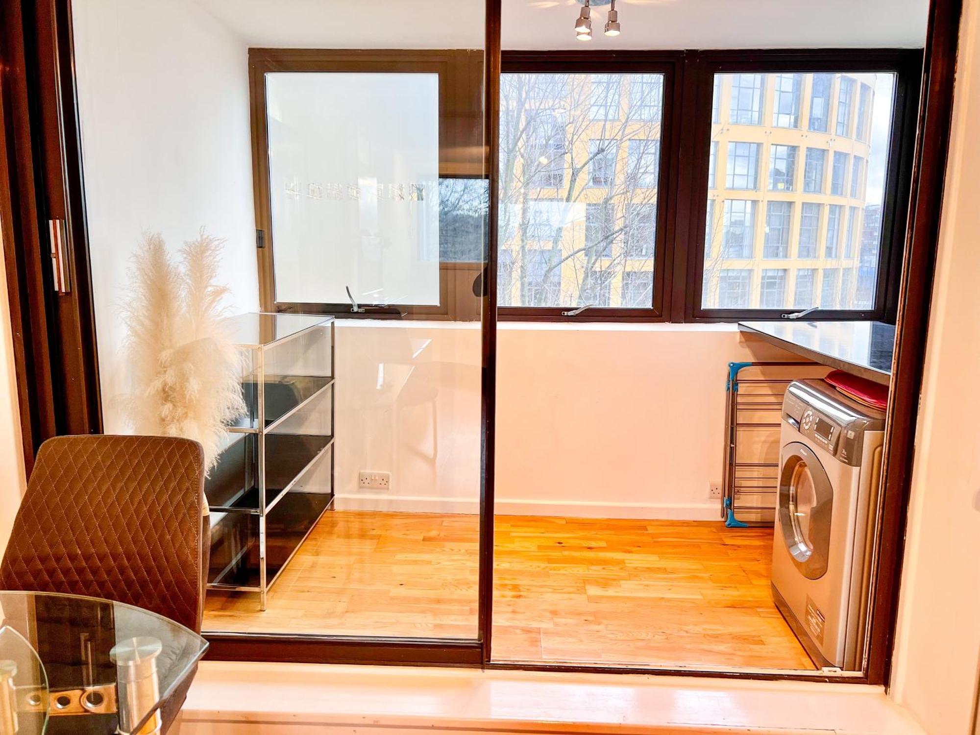 Great River Thames View Entire Apartment In The Most Central London Eksteriør billede